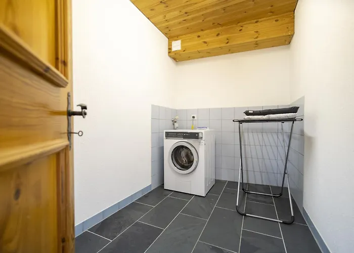 Chasa Tanter Vias - Capricorn *