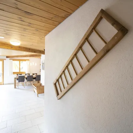 Апартаменты Chasa Tanter Vias - Capricorn *