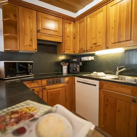 Апартаменты Chasa Tanter Vias - Capricorn